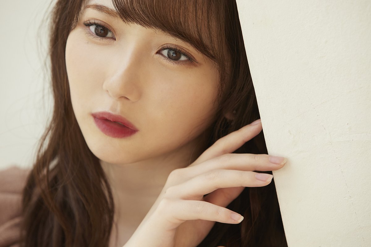 ノイミー] HUSTLE PRESS「≠ME（ノットイコールミー）連載 早耶でポン