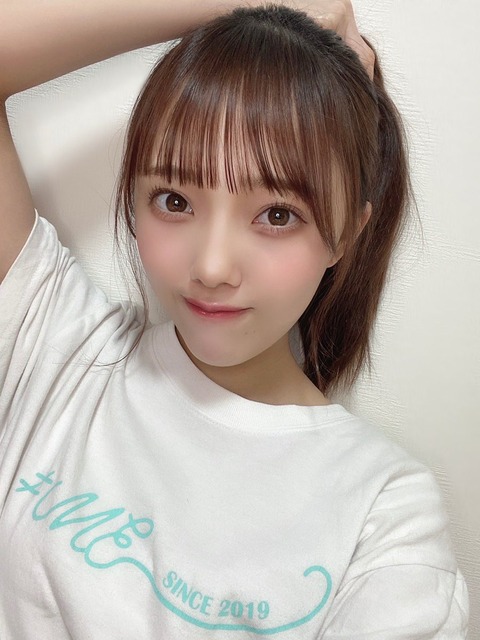 akB800006