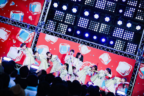 medium__LOVE_RIF_009