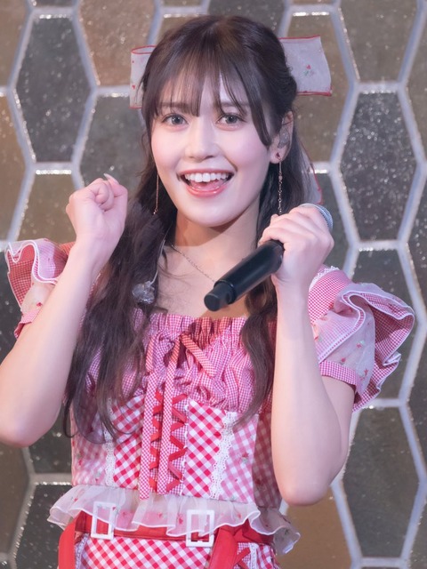 イコラブ] 諸橋沙夏「 今回も衣装が大優勝❤️🤍 」 : イコラブ