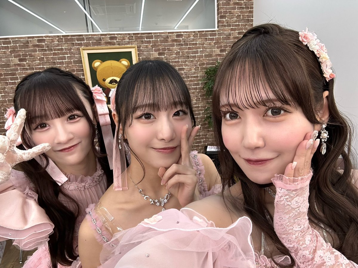 イコラブ] ＝LOVE衣装本 重版記念 SPトークライブ 終了後のメンバー