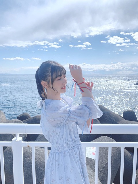 ajT400023