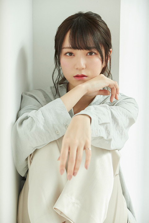 イコラブ] HUSTLE PRESS、=LOVE（イコールラブ）短期集中連載「私服で