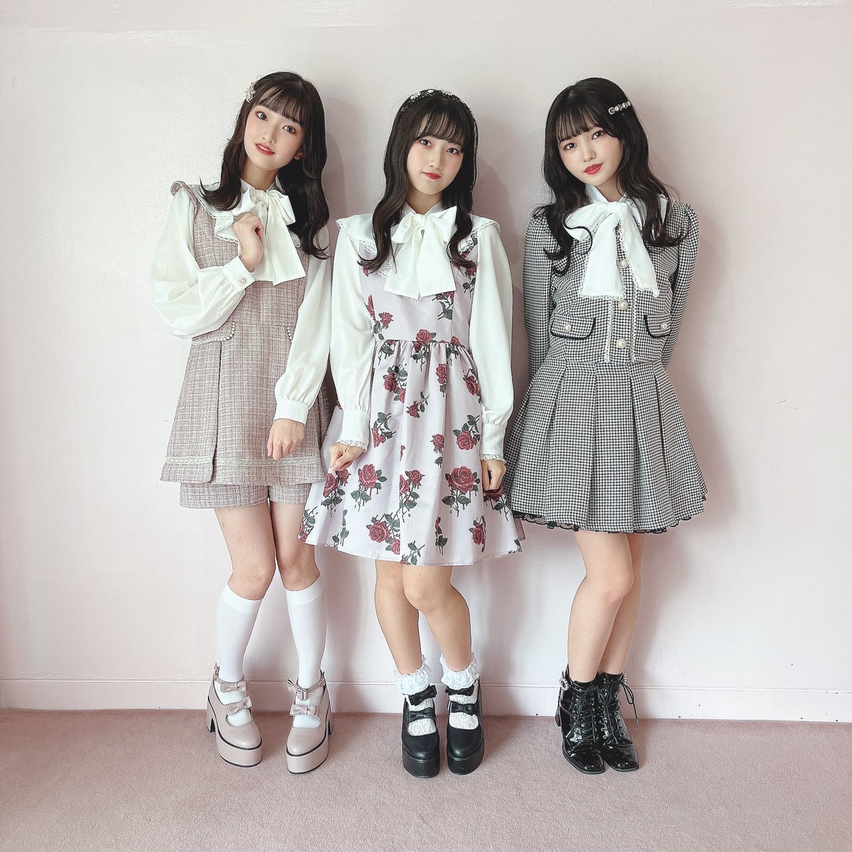【本日限定価格】ニアジョイ 天野香乃愛 山田杏佳 円盤封入 まとめ売り ニアジョイ] 天野香乃愛×市原愛弓×山田杏佳『 Ank Rouge