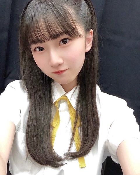akB400052