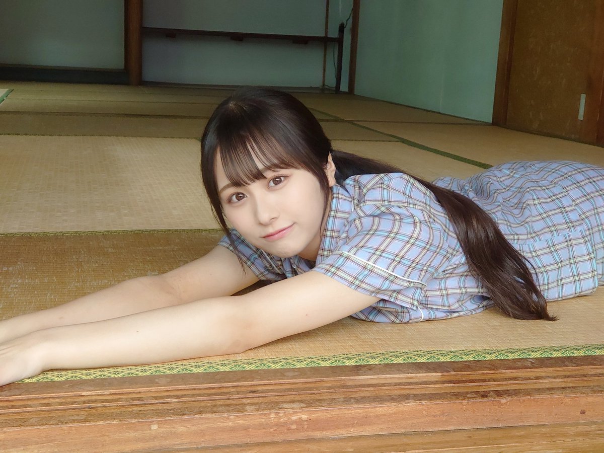 ノイミー] 尾木波菜・蟹沢萌子・谷崎早耶・冨田菜々風『 BRODY12月号