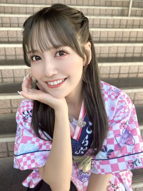 つんはしご トレーナー Mサイズ イコラブ 諸橋沙夏 つんはしご 諸橋沙夏 さなつん =LOVE トレーナー XL - メルカリ