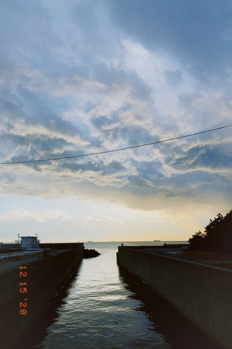 EpSC99vUYAE7zQN