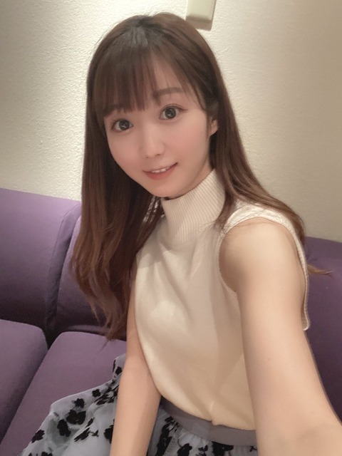 E11MdFjUYAMgUHy