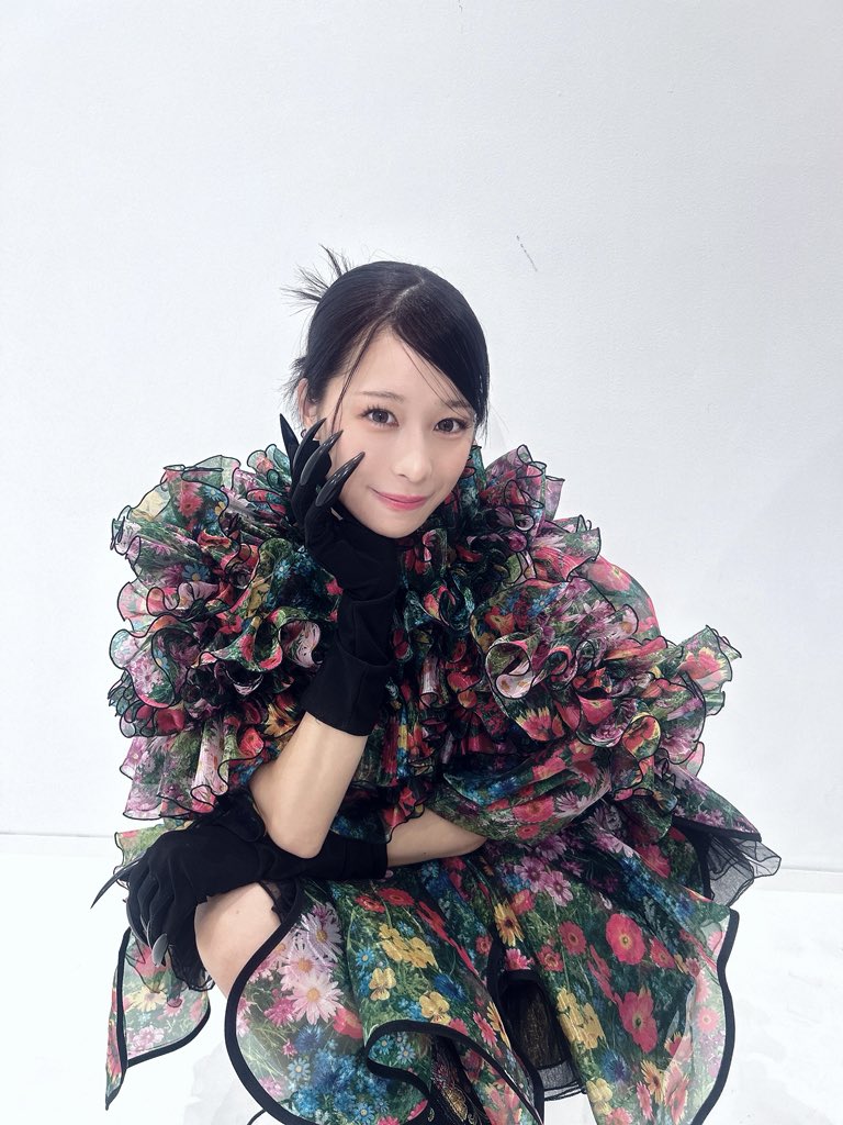ニアジョイ 髙橋舞さん 推しビブス ニアジョイ] 本日(6月26日)発売「IDOL FILE Vol.41」に、髙橋舞 掲載