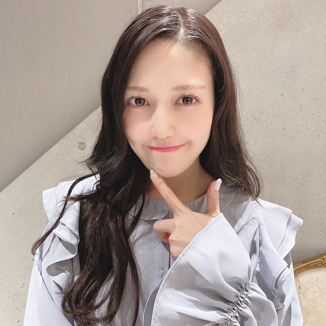 イコラブ] 諸橋沙夏 美容師さんのインスタに（エクステメンテナンス
