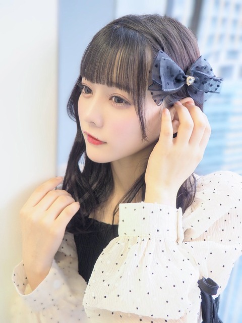 ajW900014