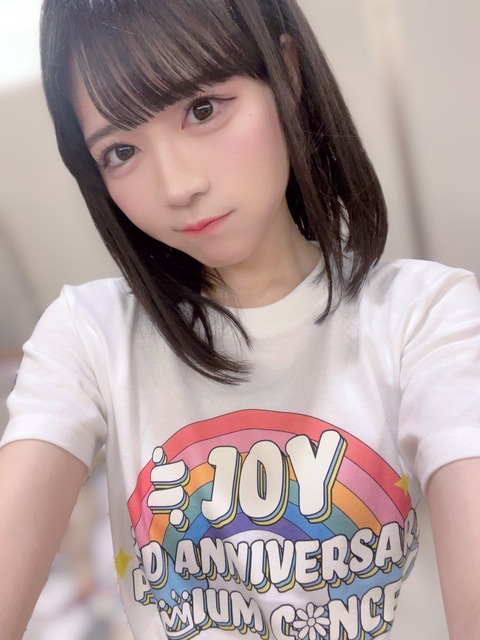 GIEj6IXasAA-7pH