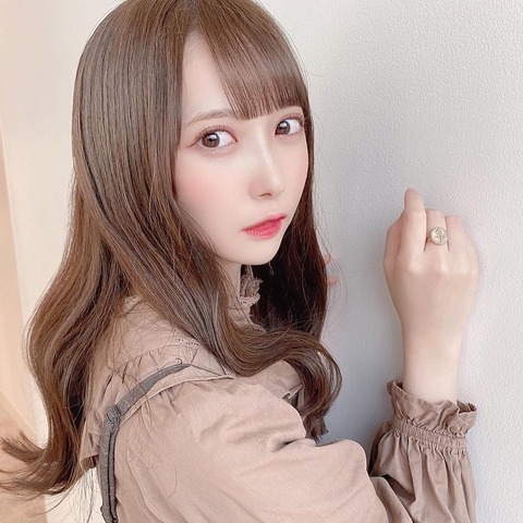 ノイミー] 谷崎早耶「秋色ヘアカラーになりました…」 : イコラブ