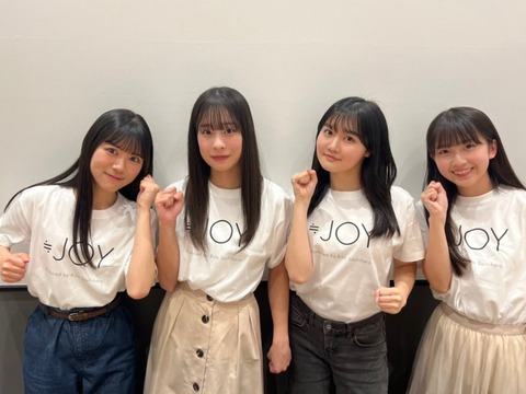 akI300010