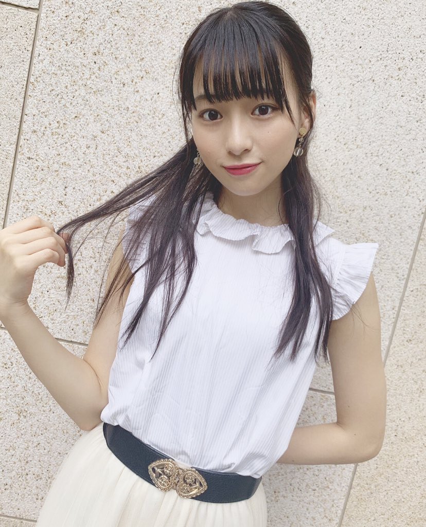 ノイミー] 冨田菜々風「どのポーズが好きですか？」【ななか