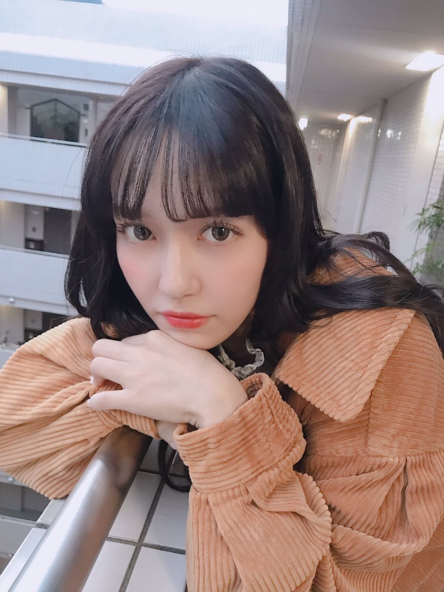 イコラブ] 諸橋沙夏「今日はちょっぴり寒かった。 それと、黒髪になっ