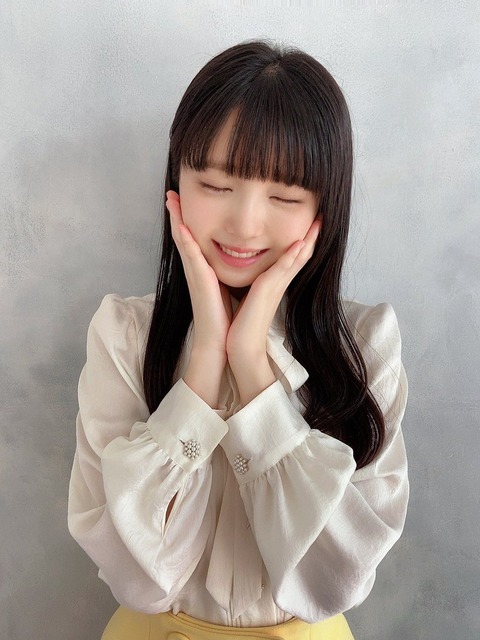 akI100002