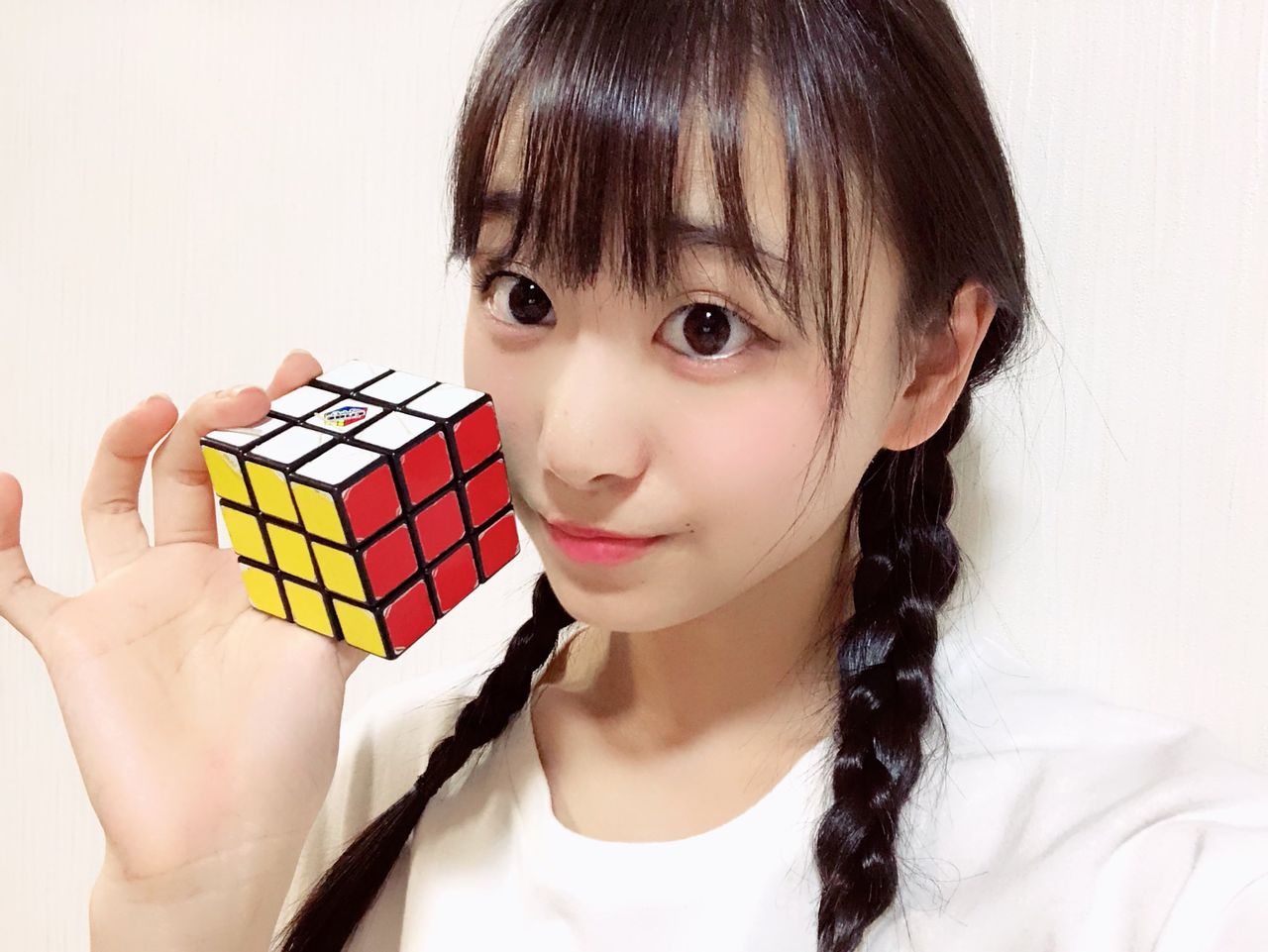 Showroom しょこちゃん ルービックキューブをwant You Want You 歌いながらぱぱぱと6面揃える Love イコールラブ イコラブ イコラブ プレス イコラブまとめ Showroom しょこちゃん ルービックキューブをwant You Want You 歌いながらぱぱぱと6面揃える Love イコールラブ イコラブ イコラブ プレス イコラブまとめ