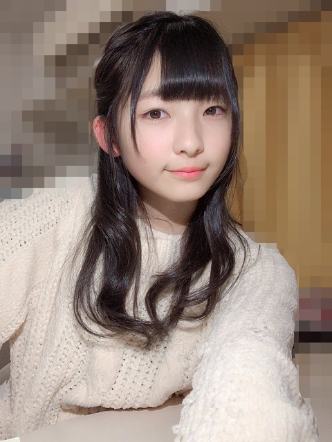 D2JbD1YUwAA2yr_