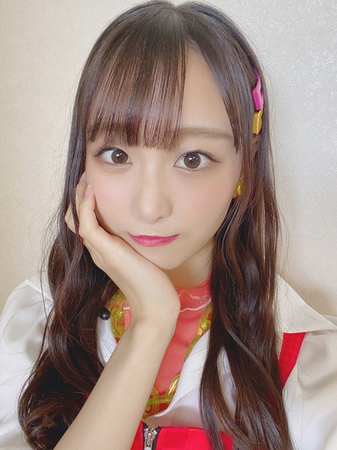 akB400008