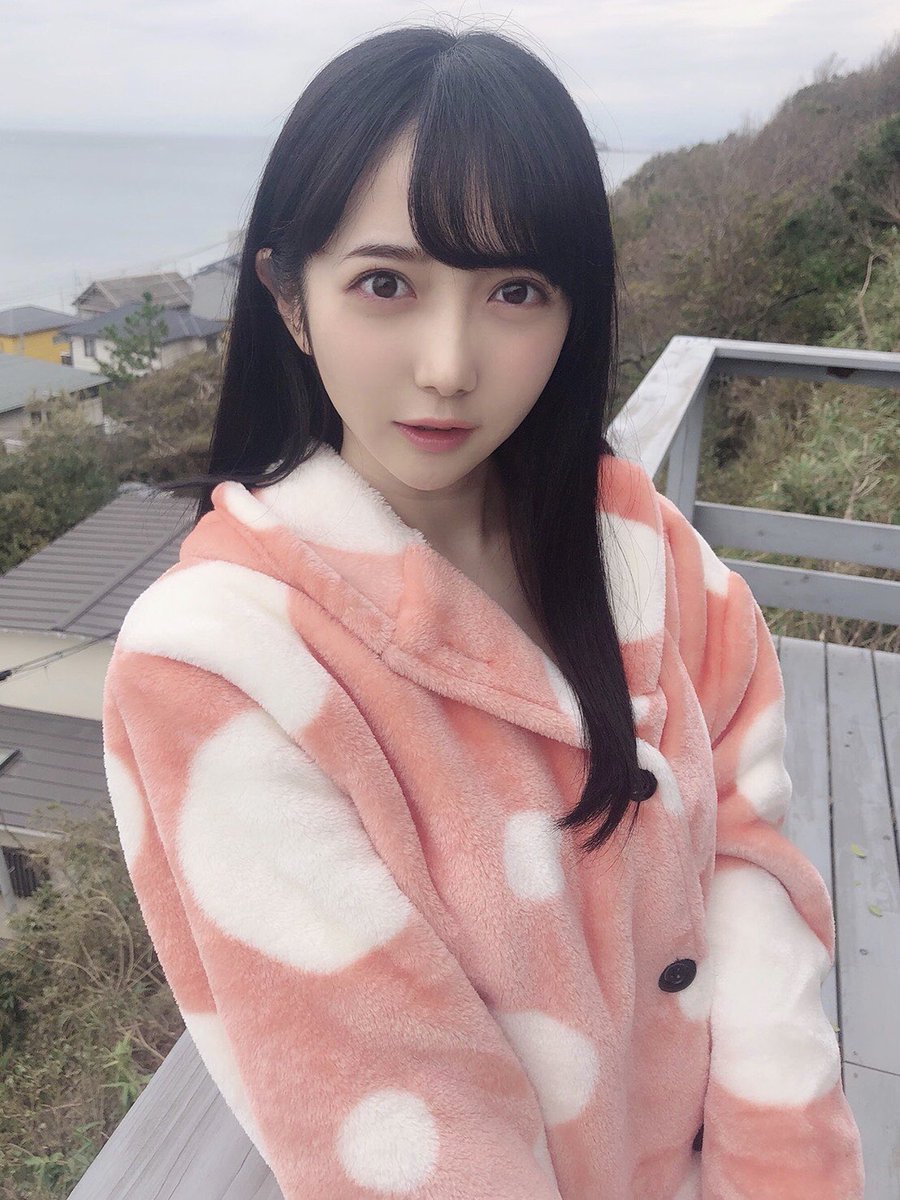 雑誌情報] 11月21日 『Platinum FLASH Vol.11』谷崎早耶の水着グラビア