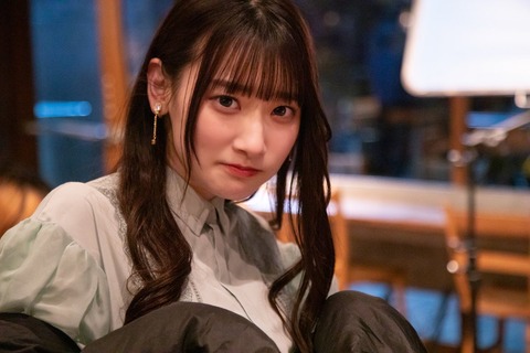 akI500017