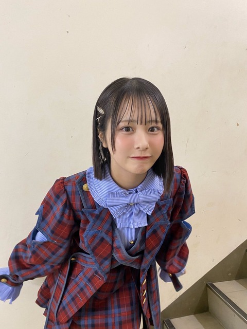 ajW700005