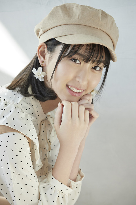 ノイミー] HUSTLE PRESS「≠ME（ノットイコールミー）連載 私服