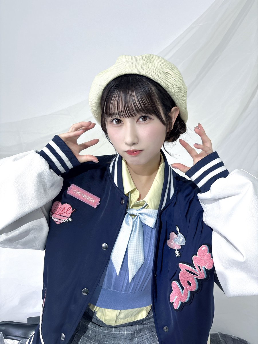 イコラブ] 山本杏奈、生誕記念セット2024 オフショット : イコラブ