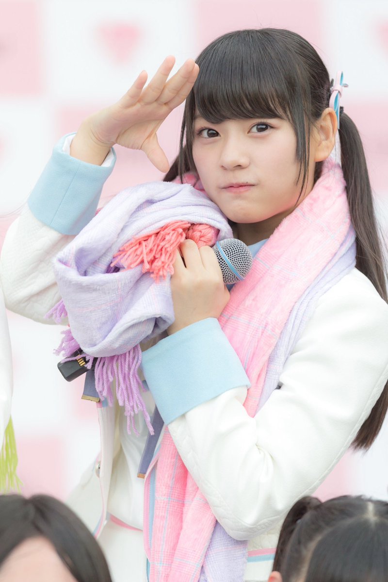 イコラブ] 齊藤なぎさ「変わったなあ…😂 もちろん、昔の自分も好き