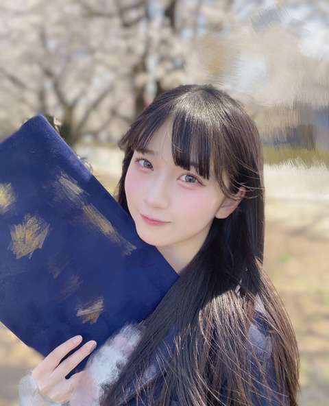 ニアジョイ] 天野香乃愛「ご報告が遅れてしまいすみません！高校を卒業