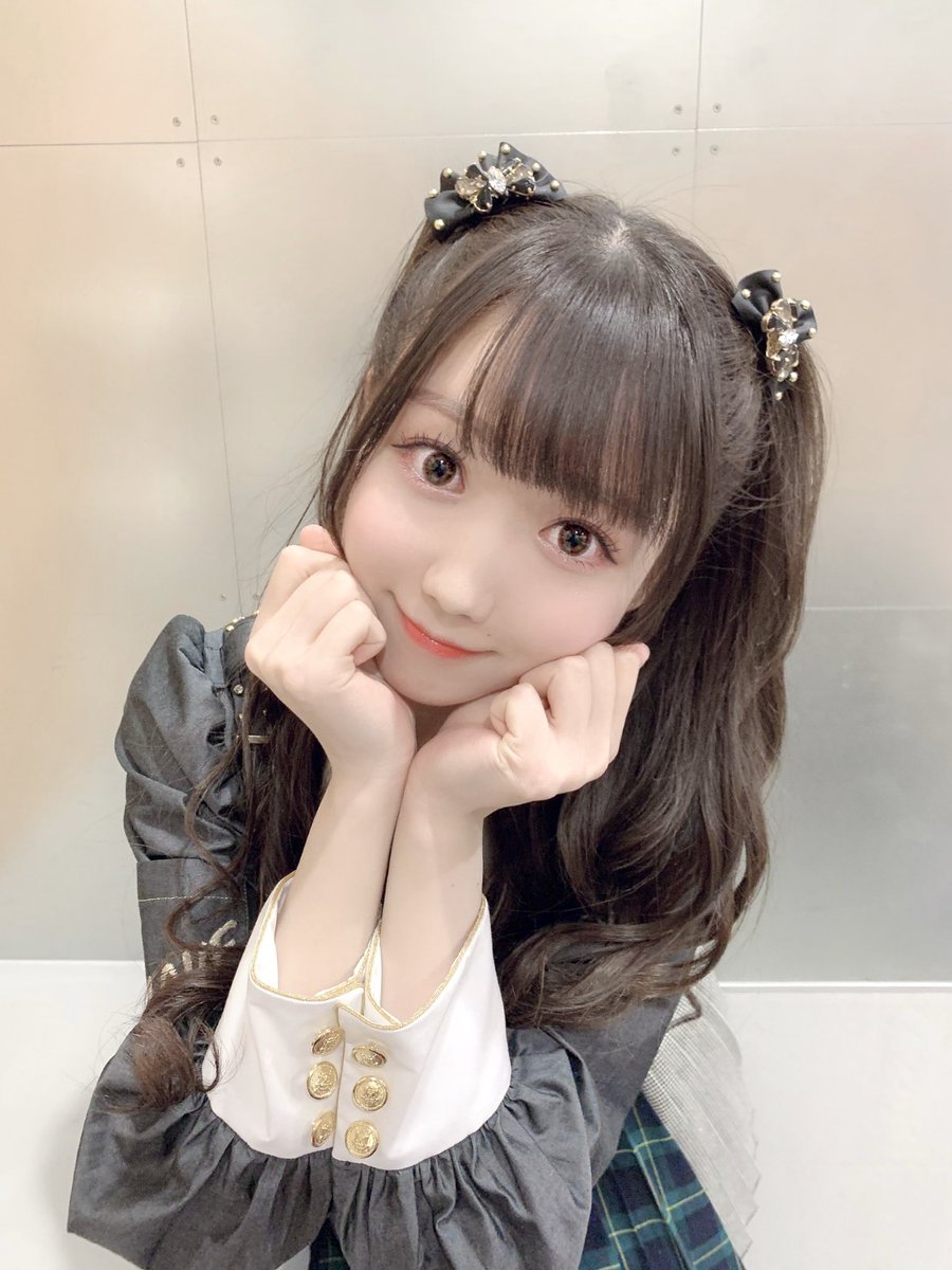 イコラブ 大谷映美里 直筆 生写真 ビーセル 歌唱衣装① チュウ コメあり イコラブ 大谷映美里 直筆 生写真 ビーセル 歌唱衣装① チュウ