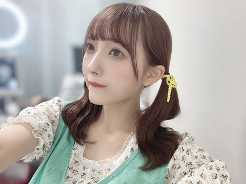 akG600011