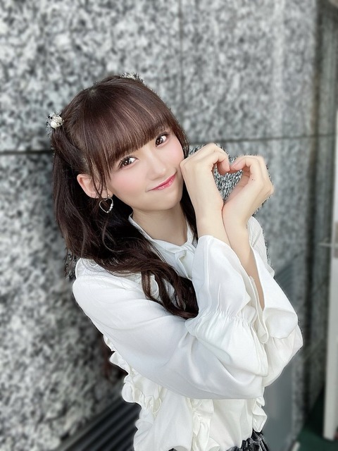 イコラブ] 4月4日 ＝LOVEカレンダーブック発売記念オンラインサイン会