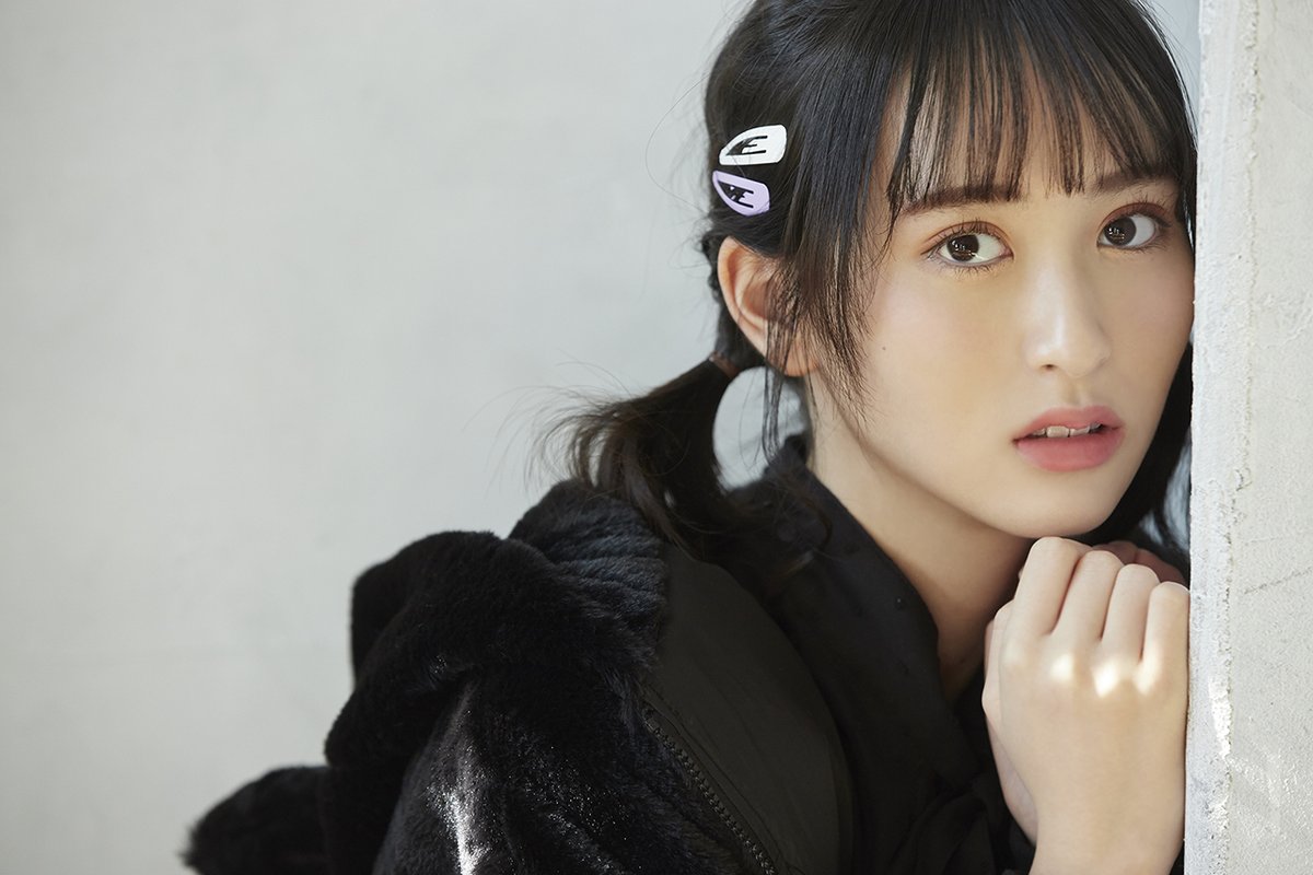 ノイミー] HUSTLE PRESS「=LOVE（イコールラブ）連載 私服でポン