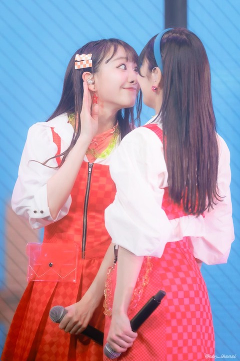 akE400005