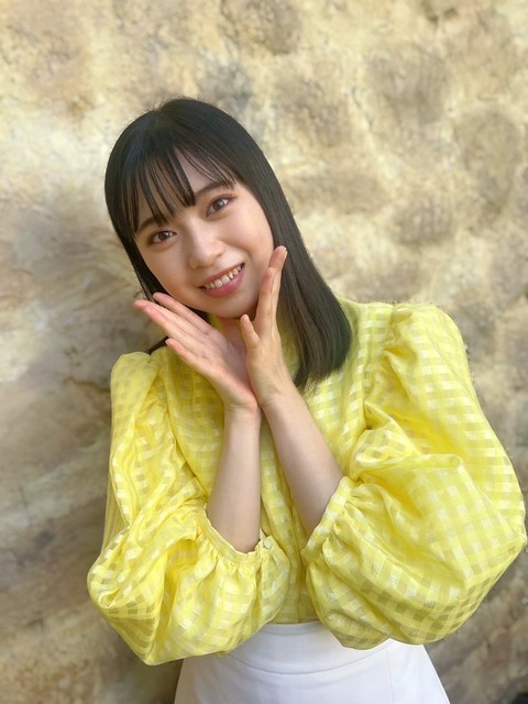 akI100024