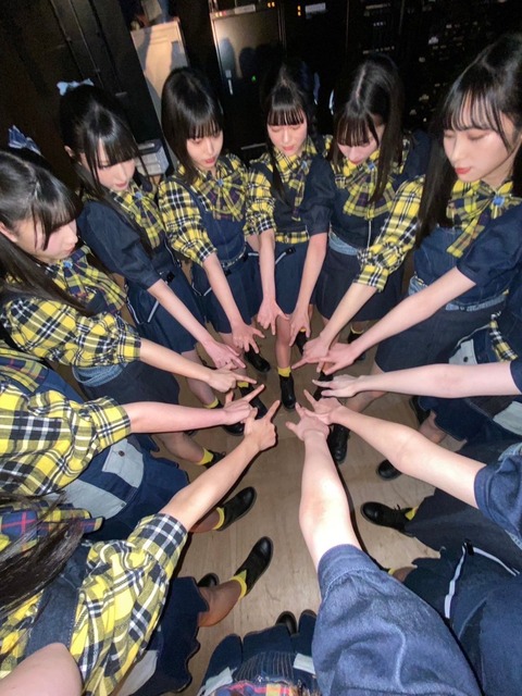 amZ100040