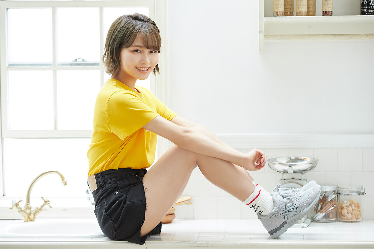 イコラブ] HUSTLE PRESS「＝LOVE（イコールラブ）連載 花菜で