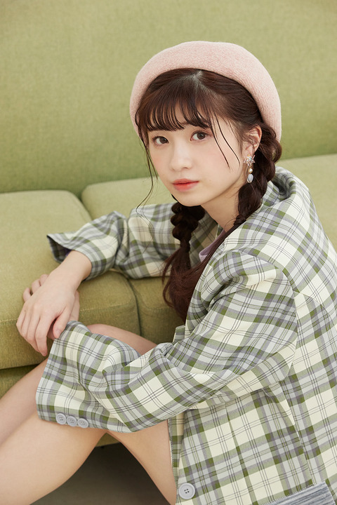 ノイミー] HUSTLE PRESS「≠ME（ノットイコールミー）連載 美玲でポン