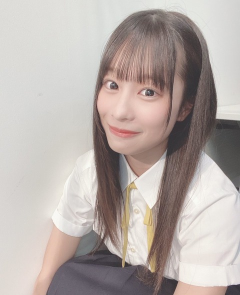 akB400023