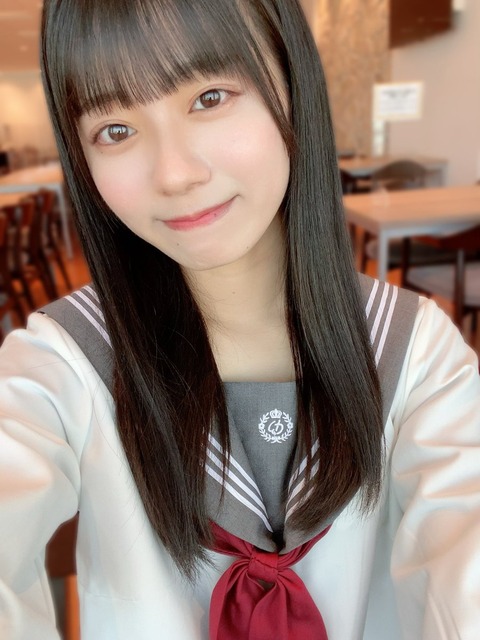 amU800018
