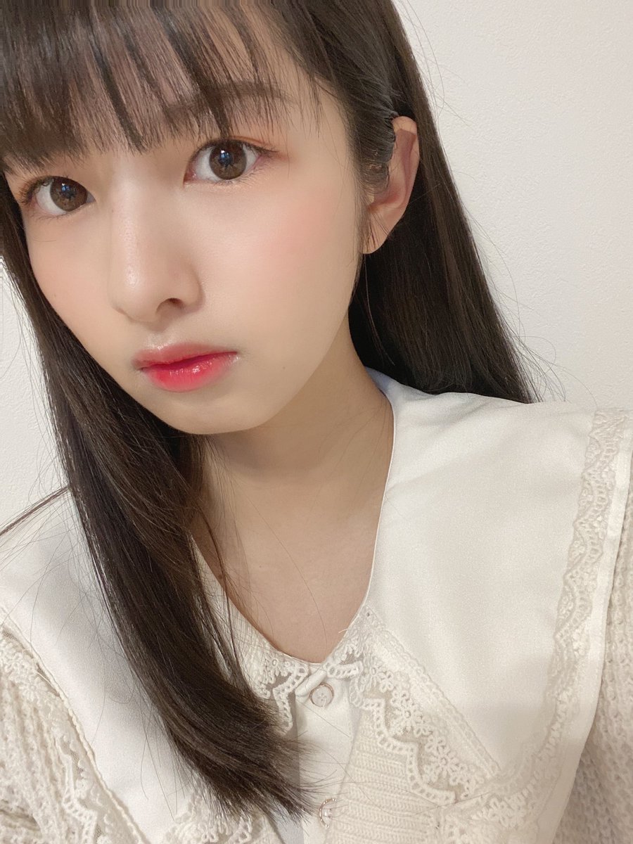 ノイミー] 河口夏音「自撮りが下手って友達に言われるから、練習しよー