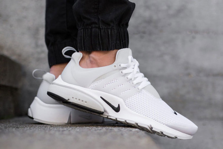 NIKE AIR PRESTO BR QS WHITE/BLACK