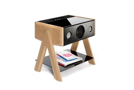 LA BOITE CONCEPT CUBE IS A COFFEE TABLE HI-FI SPEAKER