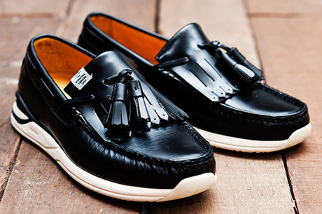 visvim-2010-fall-winter-paine-moc-folk-2