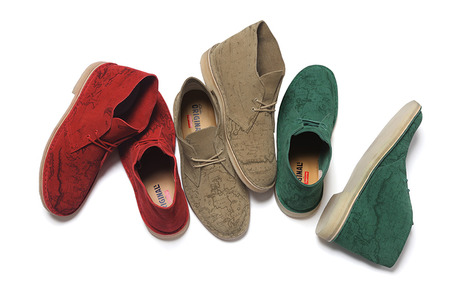 Supreme × Clarks Desert Boots