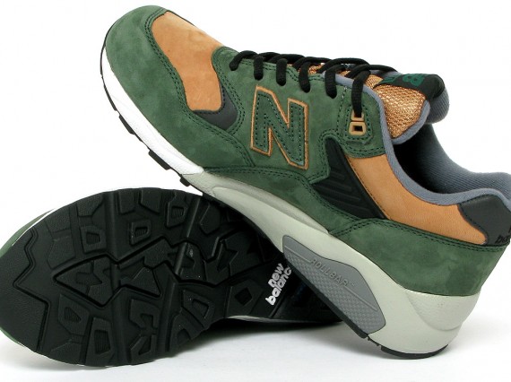 HECTIC x mita sneakers x New Balance ? MT580 10th Anniversary 