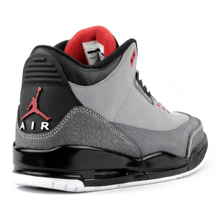 NIKE Air Jordan III Retro Stealth